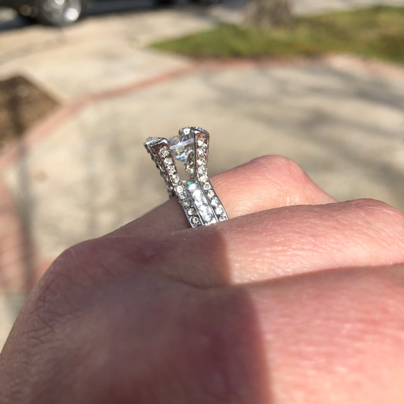 Silver Filled White Topaz Wedding Ring - Picture 6 of 7